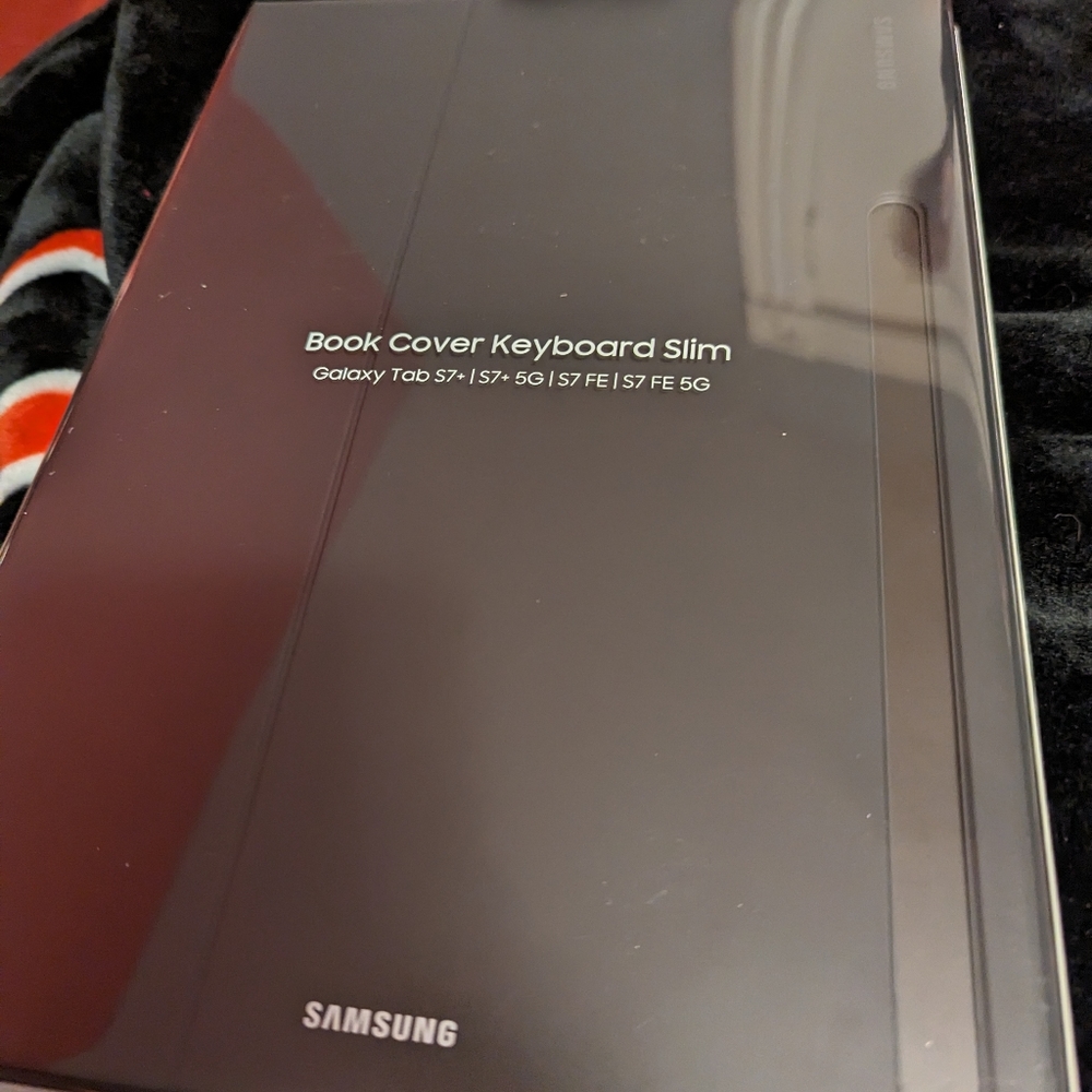 Samsung Book Cover Keyboard Slim